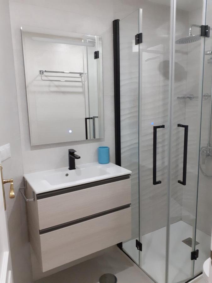 Apartamento Plaza Capuchinos Apartment Malaga Exterior photo